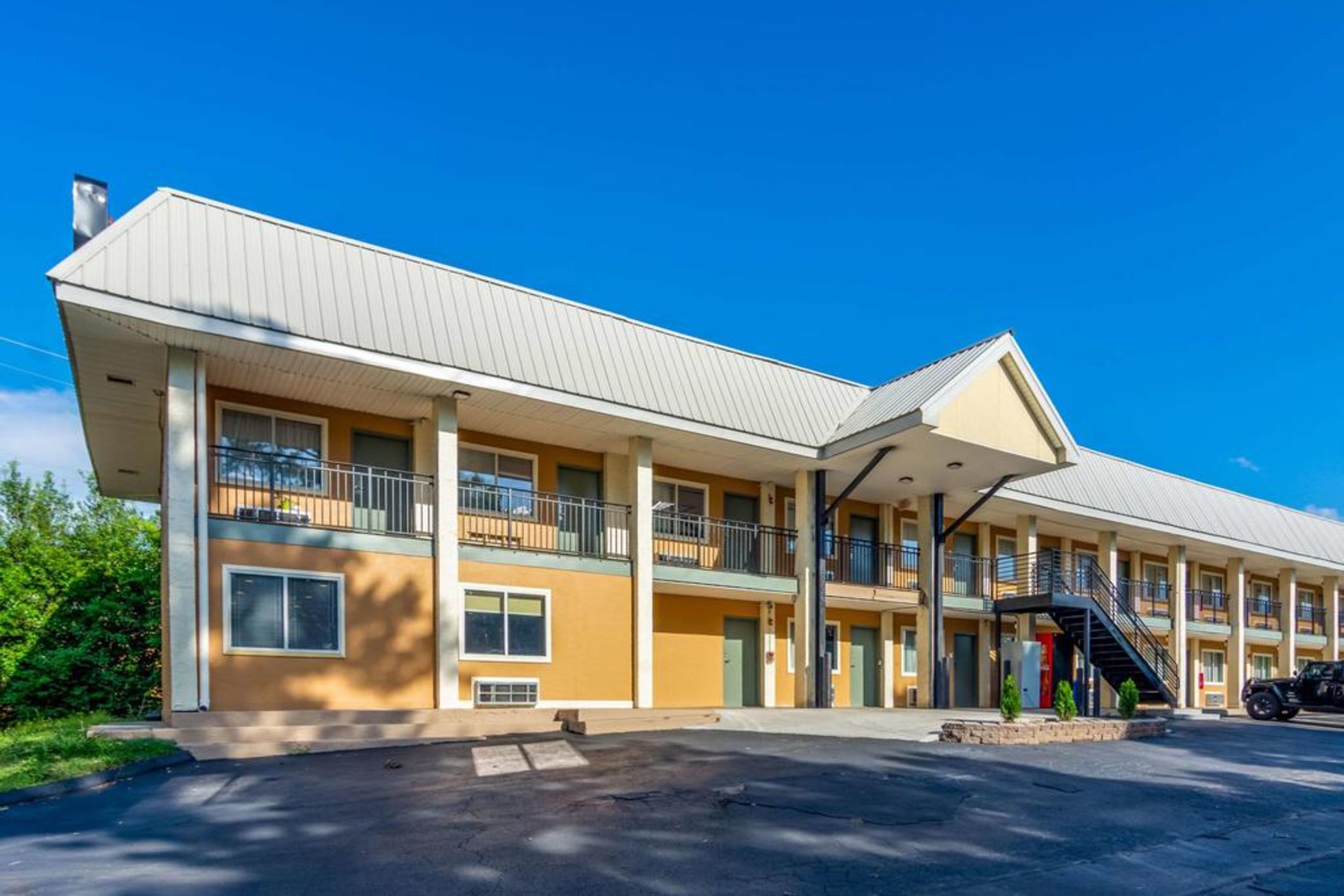Econo Lodge East Ridge Chattanooga Buitenkant foto